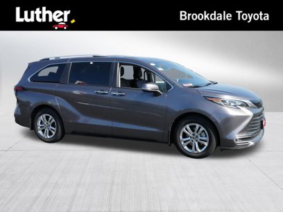Certified 2024 Toyota Sienna Platinum