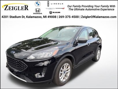Used 2022 Ford Escape SE w/ Convenience Package