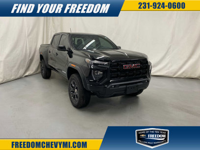 Used 2024 GMC Canyon Elevation w/ Convenience Package