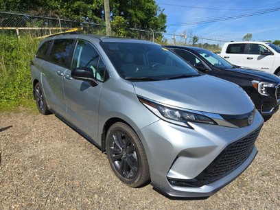 Used 2024 Toyota Sienna XSE