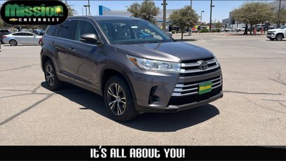 Used 2019 Toyota Highlander LE