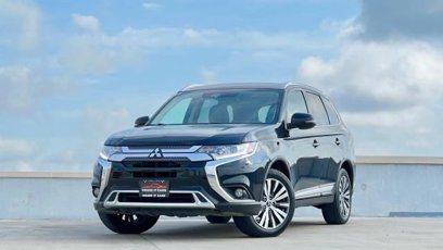 Used 2020 Mitsubishi Outlander SEL