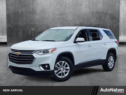 Used 2021 Chevrolet Traverse LT