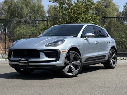 Used 2025 Porsche Macan