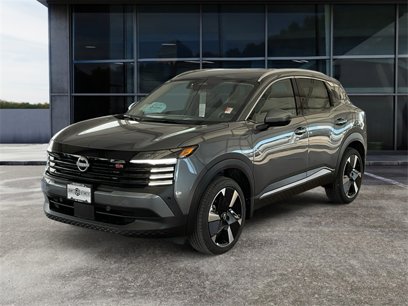 New 2025 Nissan Kicks SR