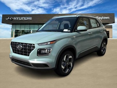New 2025 Hyundai Venue SEL