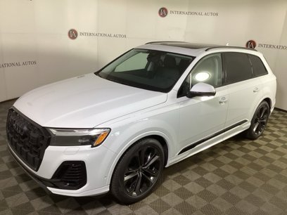 New 2025 Audi Q7 3.0T Premium Plus