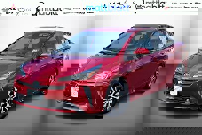 Used 2022 Toyota Prius LE