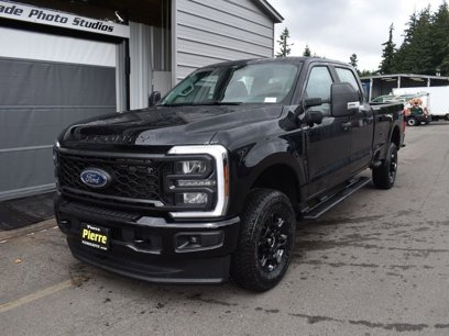 New 2025 Ford F250 4x4 Crew Cab Super Duty