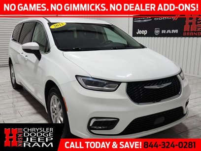 Used 2023 Chrysler Pacifica Touring-L