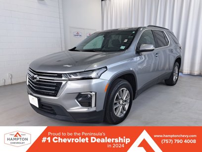 Used 2023 Chevrolet Traverse LT