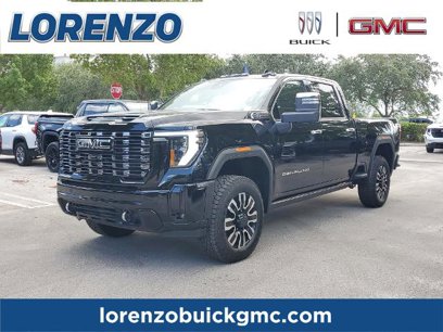 New 2025 GMC Sierra 2500 Denali Ultimate w/ Max Trailering Package