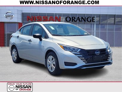 New 2025 Nissan Versa S w/ Trunk Package