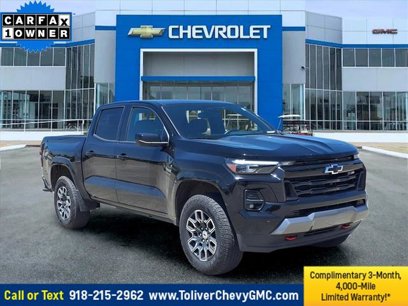Used 2024 Chevrolet Colorado Z71 w/ Z71 Convenience Package 2