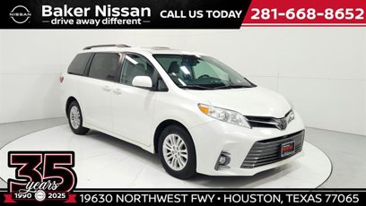 Used 2020 Toyota Sienna XLE