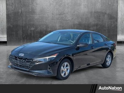 Used 2022 Hyundai Elantra SE