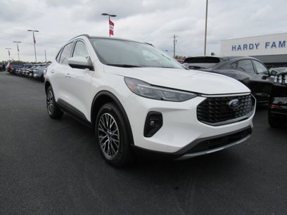 New 2024 Ford Escape SE w/ PHEV Premium Package