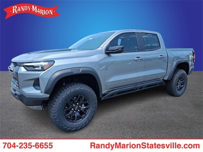New 2025 Chevrolet Colorado ZR2 w/ Midnight Edition