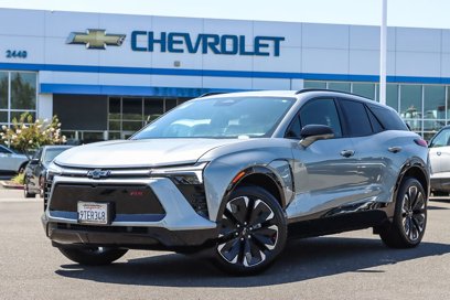New 2025 Chevrolet Trax ACTIV w/ Driver Confidence Package
