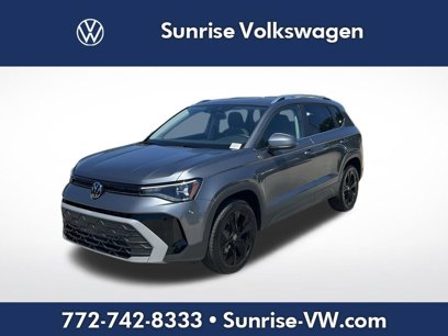 New 2025 Volkswagen Taos SE