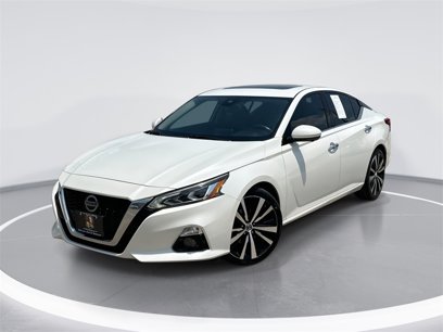 Used 2019 Nissan Altima 2.5 Platinum