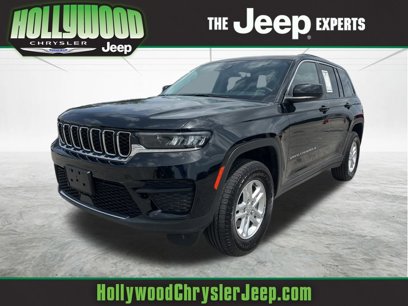 Certified 2023 Jeep Grand Cherokee Laredo w/ Luxury Tech Group I