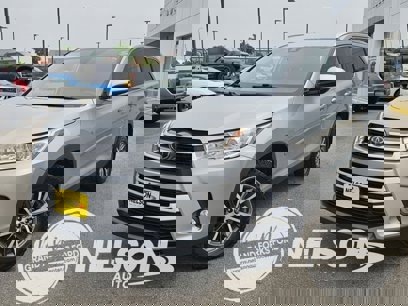 Used 2019 Toyota Highlander XLE