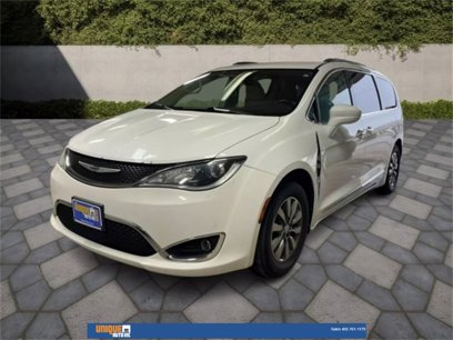 Used 2019 Chrysler Pacifica Touring-L Plus