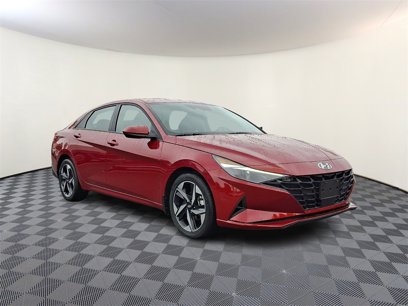 Used 2023 Hyundai Elantra SEL w/ Convenience Package