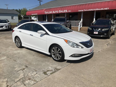 Used 2014 Hyundai Sonata SE w/ Premium Package 04