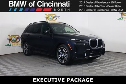 New 2025 BMW X7 M60i w/ Executive Package