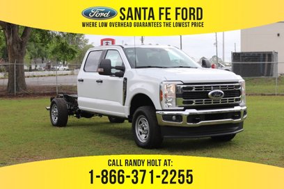 New 2025 Ford F350 XL w/ XL Chrome Package