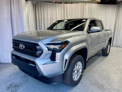 New 2024 Toyota Tacoma SR5