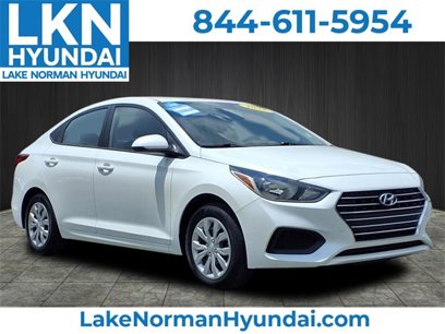 Certified 2022 Hyundai Accent SE w/ Cargo Package