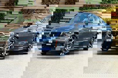 Certified 2022 BMW 330e w/ Premium Package