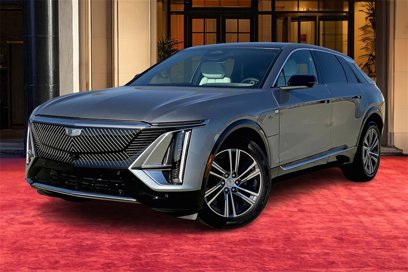New 2025 Cadillac Lyriq Luxury