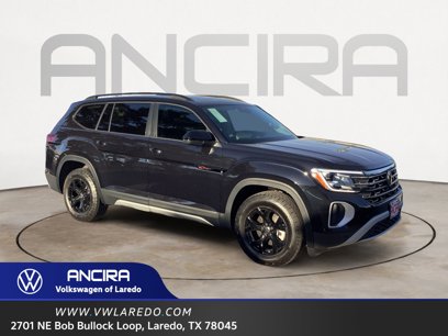 New 2025 Volkswagen Atlas Peak Edition SE