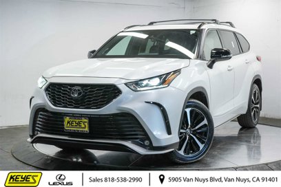Used 2022 Toyota Highlander XSE