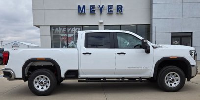 New 2025 GMC Sierra 2500 Pro