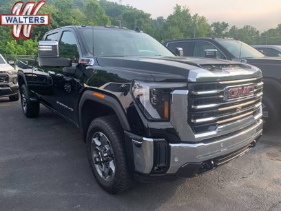 New 2025 GMC Sierra 2500 SLT
