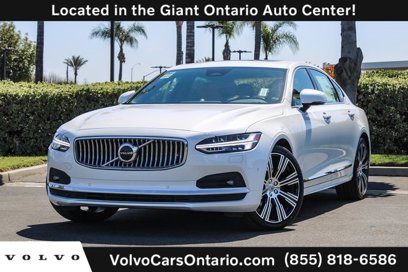 New 2025 Volvo S90 B6 Ultra w/ Lounge Package