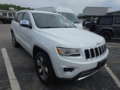 Used 2015 Jeep Grand Cherokee Limited w/ Luxury Group II