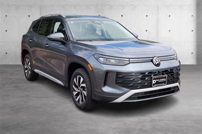 New 2025 Volkswagen Tiguan S
