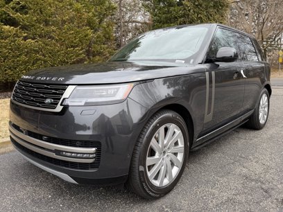 New 2025 Land Rover Range Rover SE