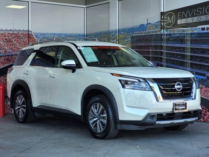 Used 2024 Nissan Pathfinder SL