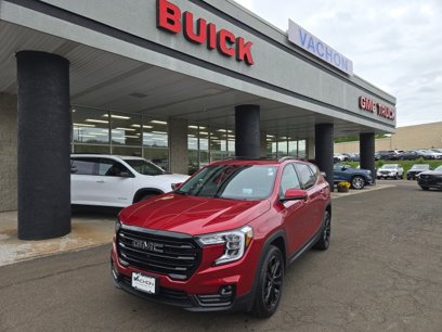 Used 2022 GMC Terrain SLT w/ Infotainment Package II