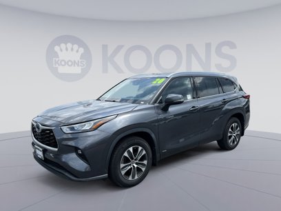 Used 2020 Toyota Highlander XLE