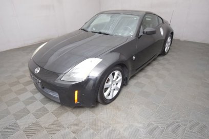 Used 2005 Nissan 350Z Touring w/ (N93) Cargo Convenience Pkg