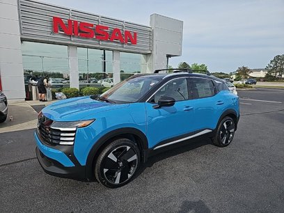 New 2025 Nissan Kicks SR