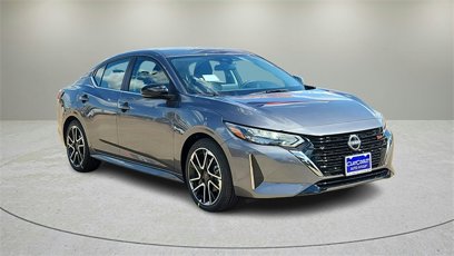 New 2025 Nissan Sentra SR
